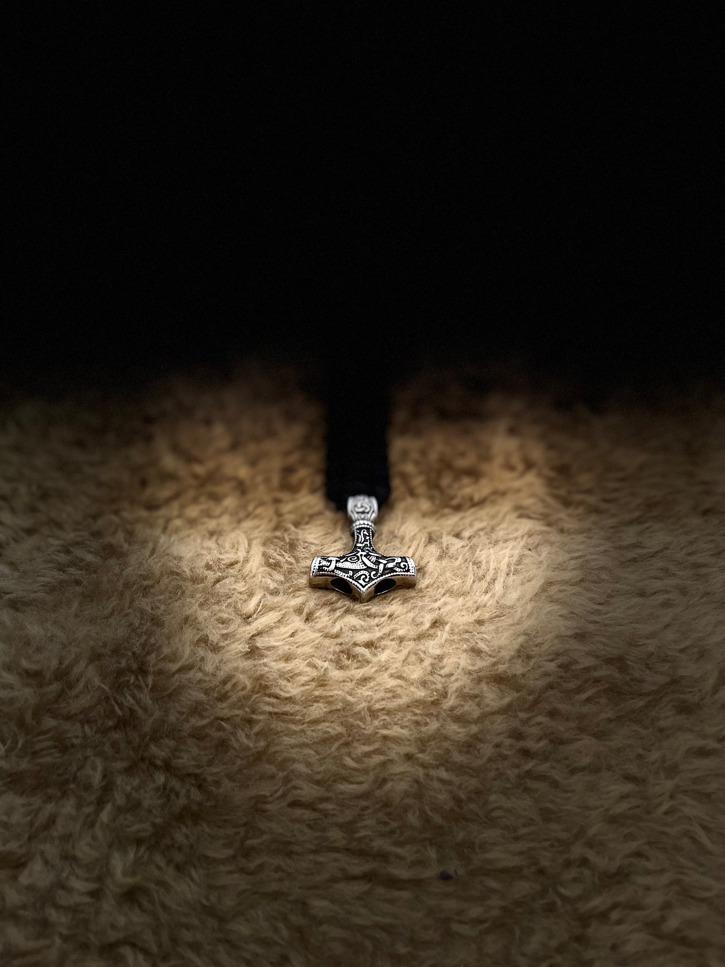 Mjolnir & Fenrir Paracord Braclet