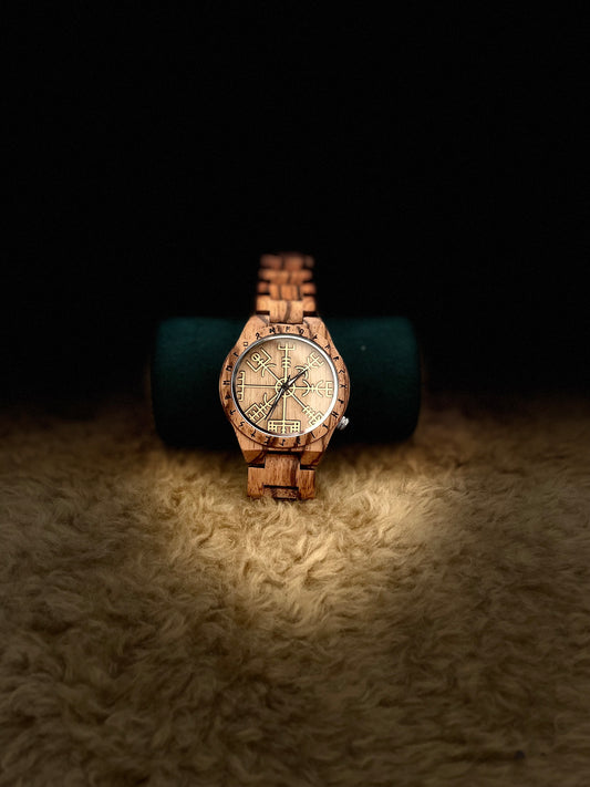 Vegvísir Wooden Watch